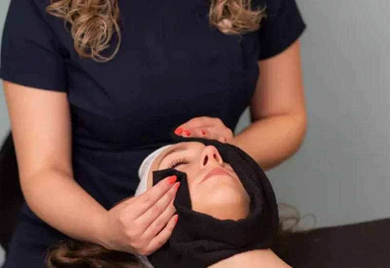 Anti-aging huidverzorging bij Cryon Schoonheidssalon, luxe behandeling voor stralende huid